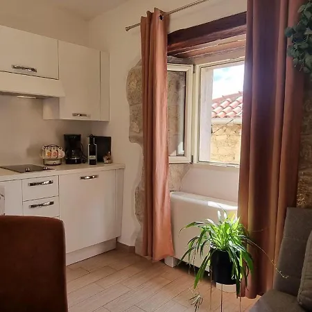 Gostinjska kuća Apartment In The Smallest Town In The World Hum Hum